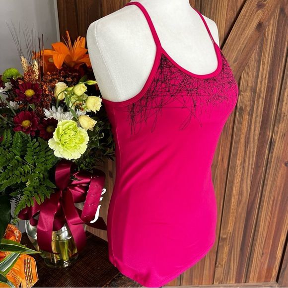 Calvin Klein Performance Tank Top - Picture 8 of 10